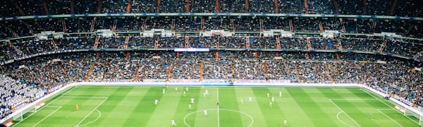 冬季转会窗口开启倒计时海报